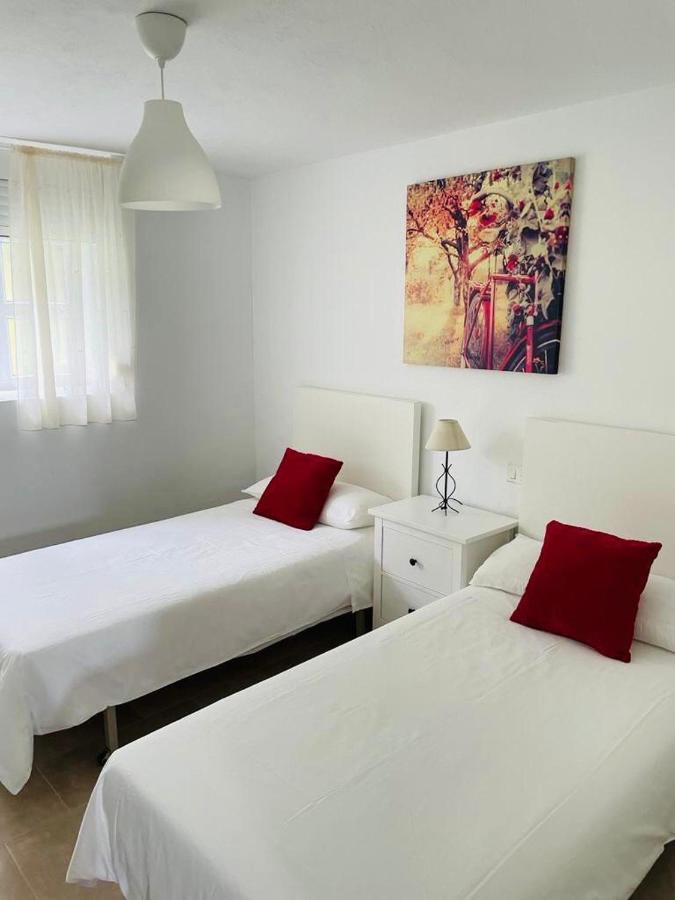 Apartamento Playa De Estorde Cee Exterior photo